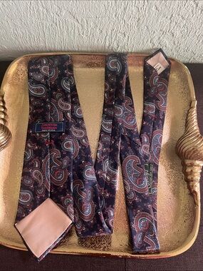 #2181* American Traditions Navy Paisley Silk Tie - Navy W/Red & Light Blue Motif